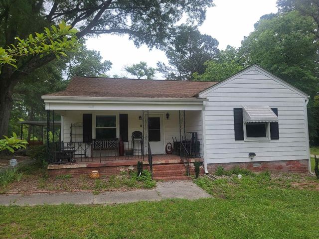 3217 Rowena Avenue, Durham, NC 27703