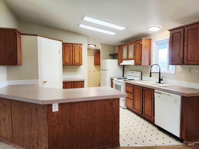 357 Witters Crt, Clarkston, WA 99403