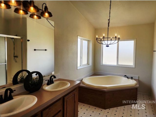 357 Witters Crt, Clarkston, WA 99403
