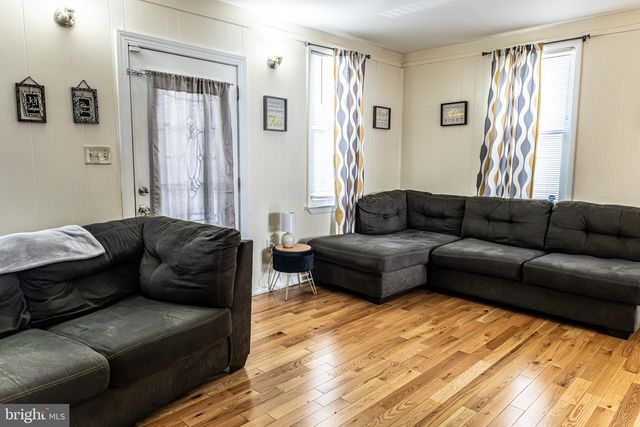 4775 W END AVE, Pennsauken, NJ 08109