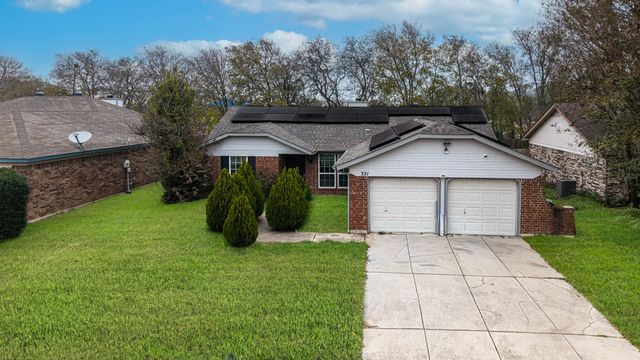 321 Iberis Drive, Arlington, TX 76018
