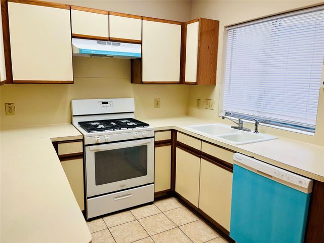 2910 Grants Lake Boulevard 1603, Sugar Land, TX 77479