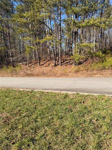 5886 Bridgemont NW Place, Acworth, GA 30101