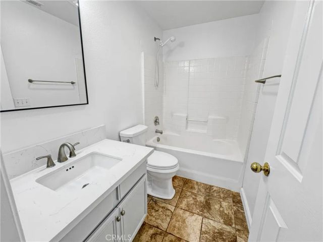 26526 Arboretum 2002, Murrieta, CA 92563
