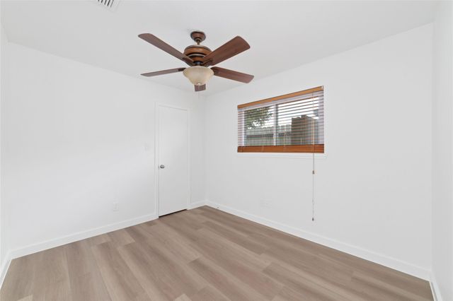 2500 Parkway Avenue, Rosenberg, TX 77471