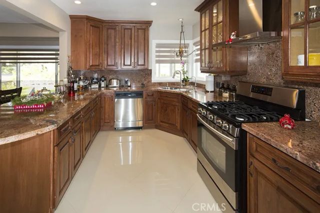 3238 Montrose, La Crescenta, CA 91214