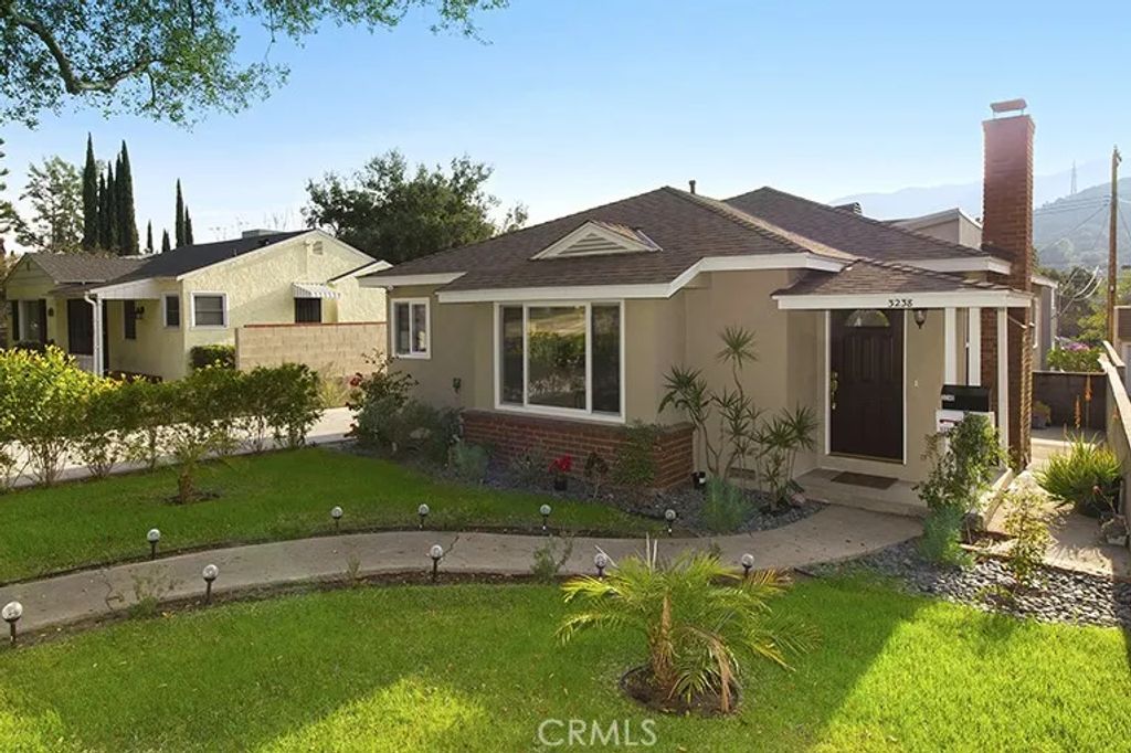3238 Montrose, La Crescenta, CA 91214