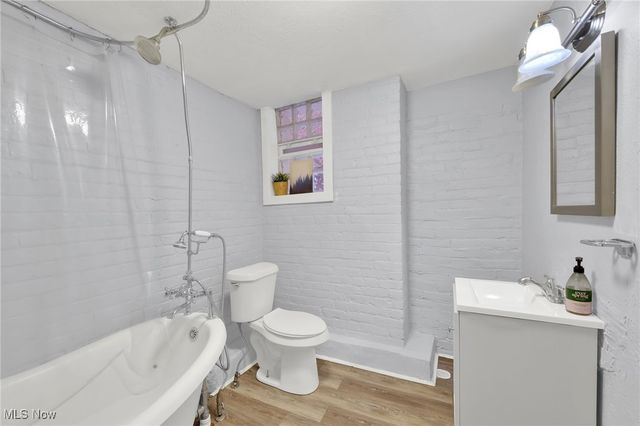 11433 Ashbury Avenue 1, Cleveland, OH 44106