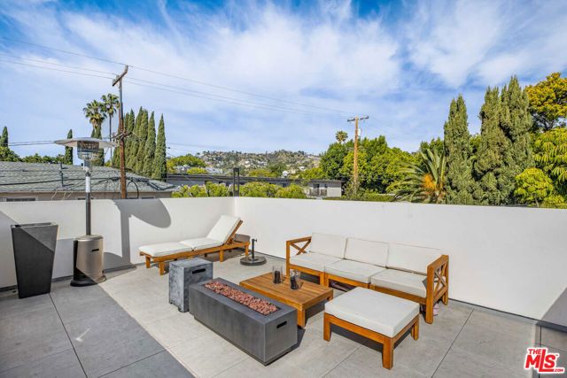 1205 N GENESEE Avenue, West Hollywood, CA 90046