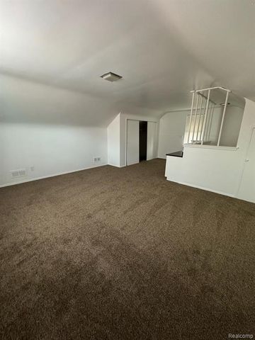 14919 Fairmount Drive, Detroit, MI 48205