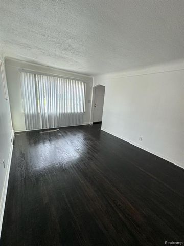 14919 Fairmount Drive, Detroit, MI 48205