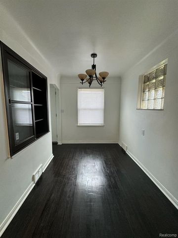 14919 Fairmount Drive, Detroit, MI 48205