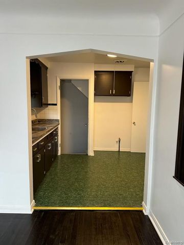 14919 Fairmount Drive, Detroit, MI 48205