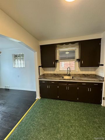 14919 Fairmount Drive, Detroit, MI 48205