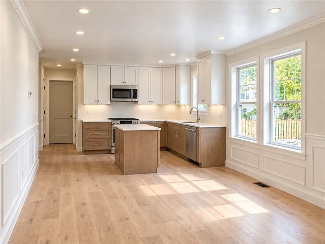 226 Jastram Street, Providence, RI 02908