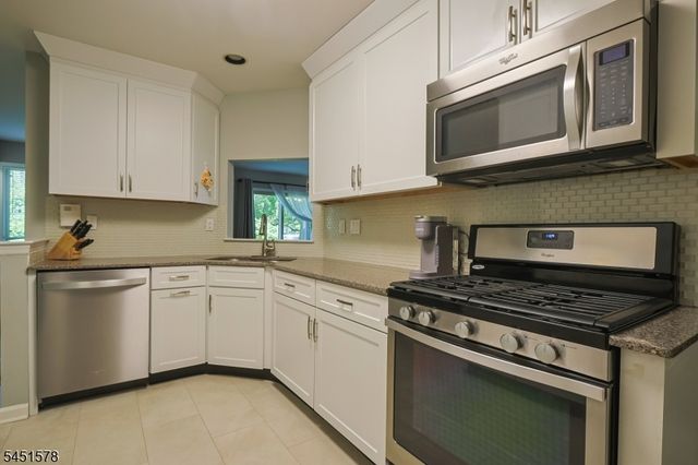 2 Hart Dr, West Orange Twp., NJ 07052