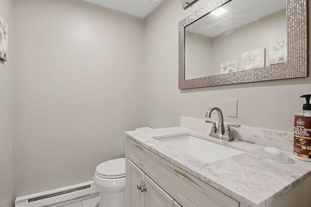 270 Sunderland Road 2, Worcester, MA 01604