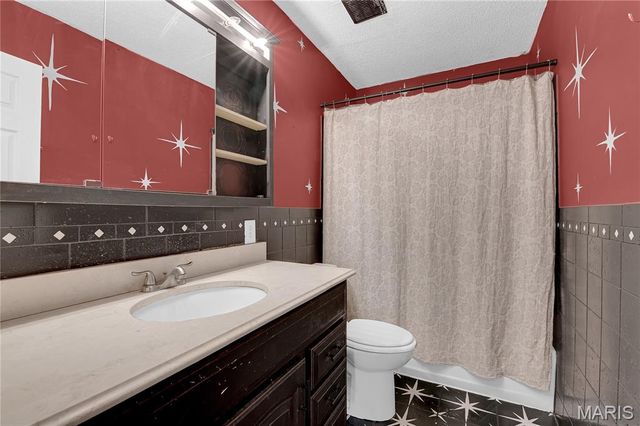 12670 Parktrails Lane, Black Jack, MO 63033