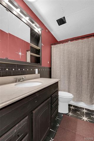 12670 Parktrails Lane, Black Jack, MO 63033