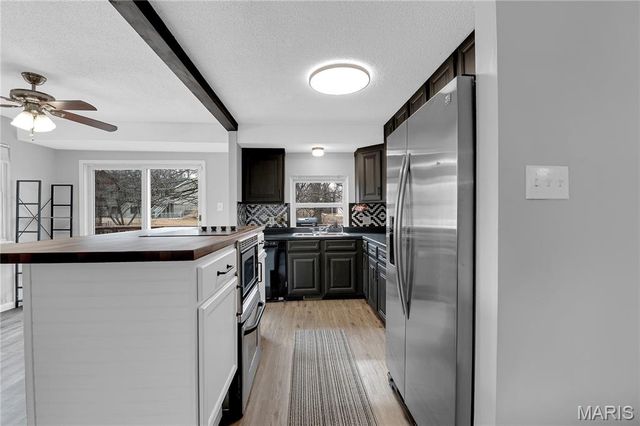 12670 Parktrails Lane, Black Jack, MO 63033