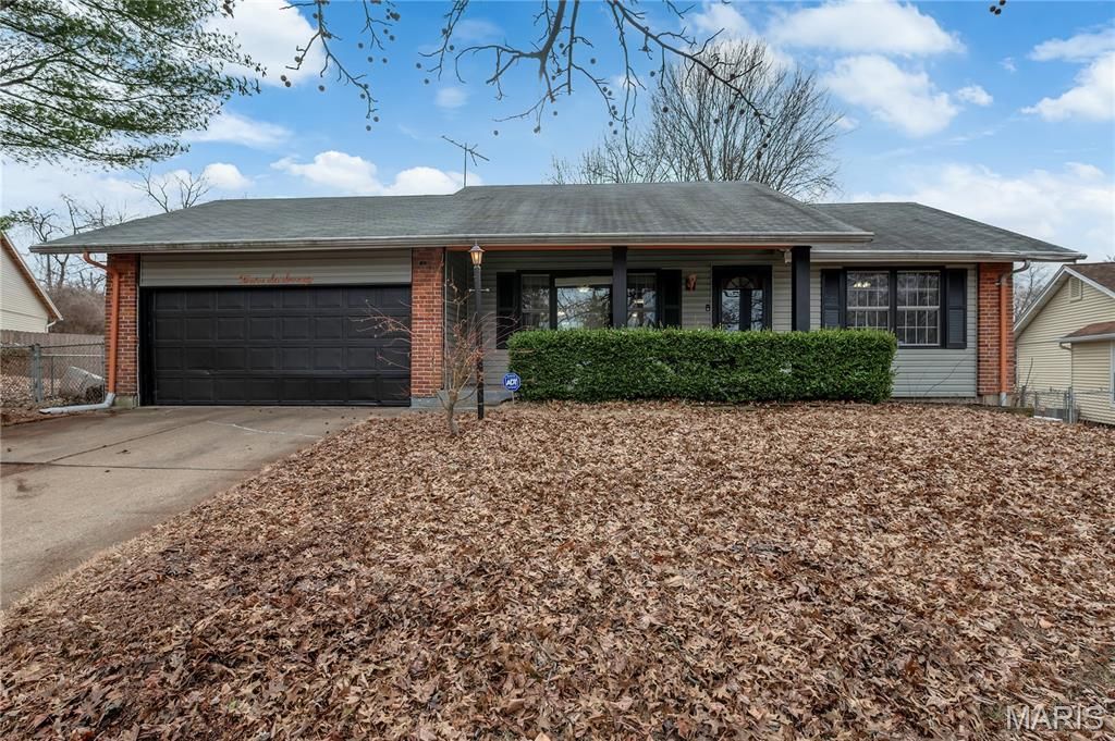 12670 Parktrails Lane, Black Jack, MO 63033