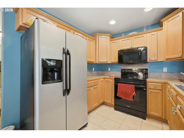 673 Se 148TH Ave 11, Portland, OR 97233