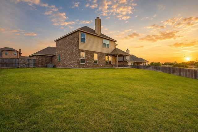 1537 Silverstone Drive, Weatherford, TX 76087