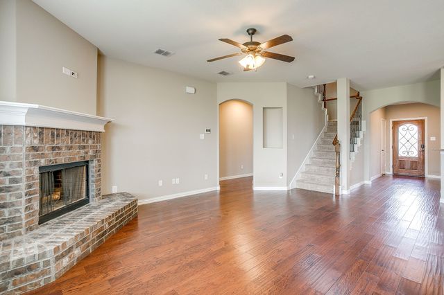 1537 Silverstone Drive, Weatherford, TX 76087