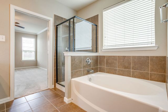 1537 Silverstone Drive, Weatherford, TX 76087