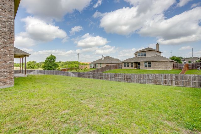 1537 Silverstone Drive, Weatherford, TX 76087