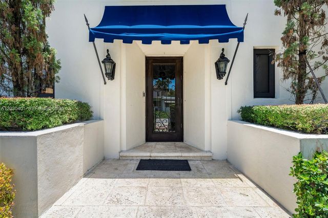 5860 Pine Tree Drive, Miami Beach, FL 33140