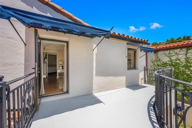 5860 Pine Tree Drive, Miami Beach, FL 33140