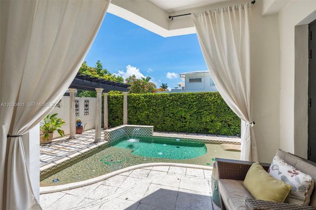 5860 Pine Tree Drive, Miami Beach, FL 33140