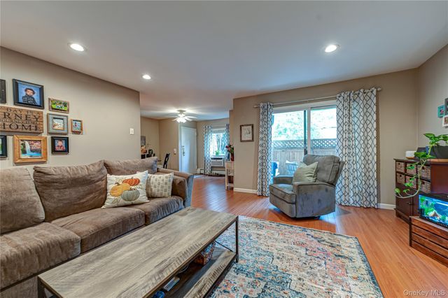 85 Richmond Boulevard 1A, Ronkonkoma, NY 11779