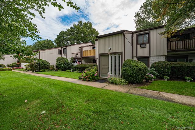 85 Richmond Boulevard 1A, Ronkonkoma, NY 11779