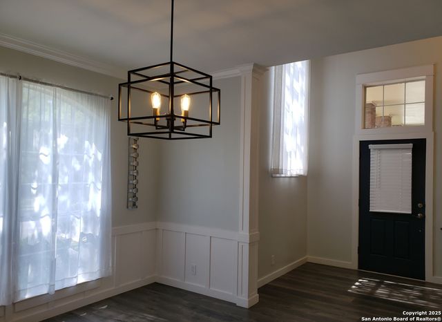 4111 Antlers Lodge Rd, San Antonio, TX 78251