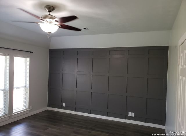 4111 Antlers Lodge Rd, San Antonio, TX 78251