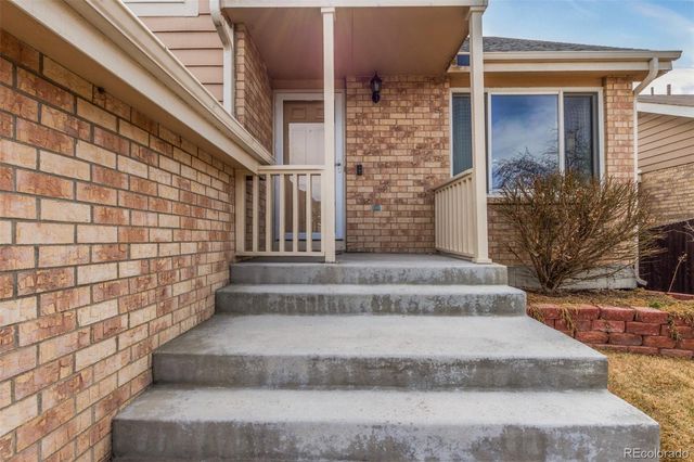 284 W 116th Avenue, Northglenn, CO 80234