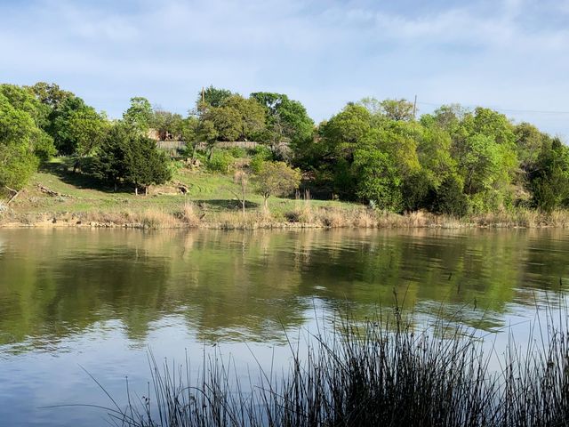 8633 Heron Drive, Fort Worth, TX 76108
