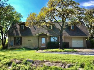 8633 Heron Drive, Fort Worth, TX 76108