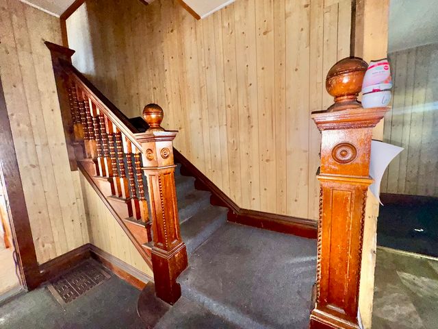 611 1st Avenue, Sterling, IL 61081