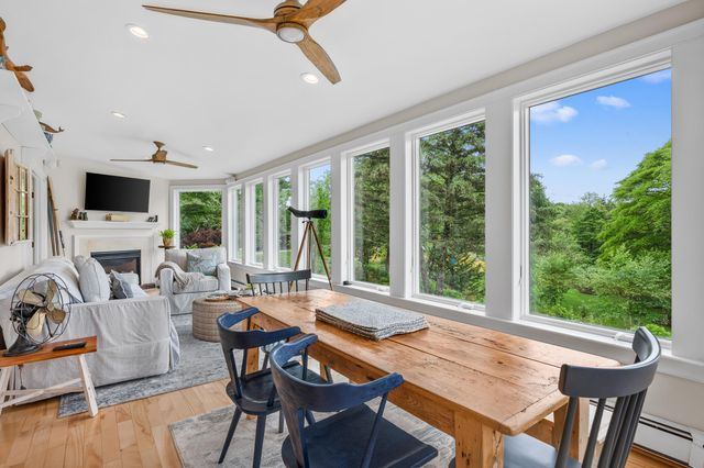 122 Stoney Cove Lane, Barnstable, MA 02630