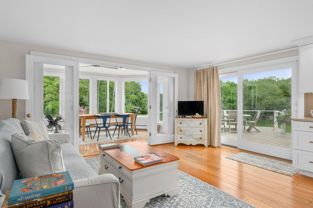 122 Stoney Cove Lane, Barnstable, MA 02630