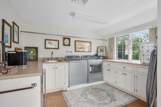 122 Stoney Cove Lane, Barnstable, MA 02630