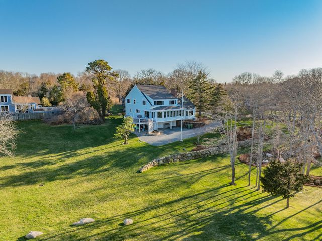 122 Stoney Cove Lane, Barnstable, MA 02630