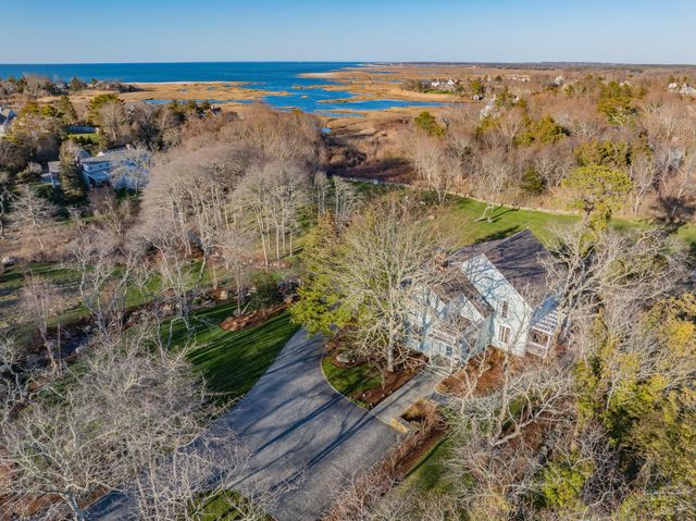 122 Stoney Cove Lane, Barnstable, MA 02630
