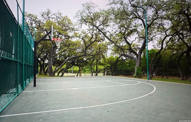 4111 BUFFALO BAYOU RD, San Antonio, TX 78251