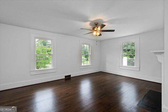 6104 Floyd Street NE, Covington, GA 30014