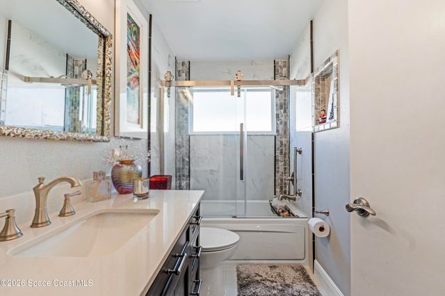 2315 Early Dawn Circle, Melbourne, FL 32935