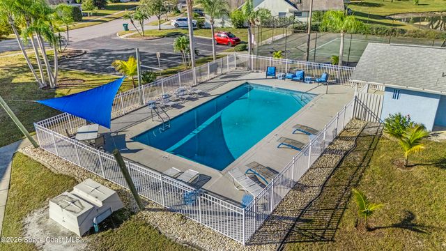 2315 Early Dawn Circle, Melbourne, FL 32935